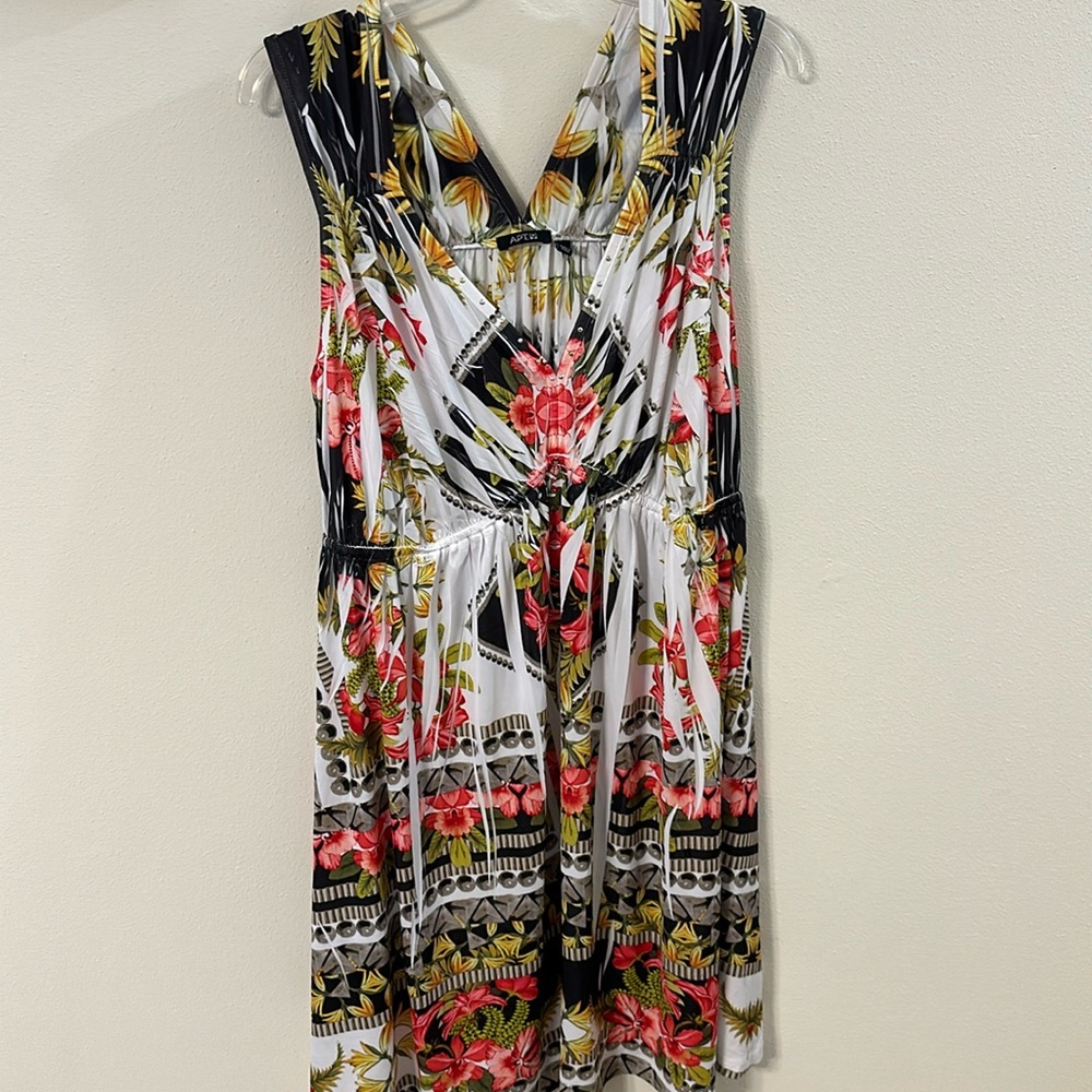 APT.9 dress